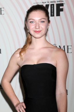 Los Angeles - 13 Haziran: Isabella Blake-Thomas adlı Film 2018 kristal + Lucy Ödülleri'nde Beverly Hills, Ca üzerinde 13 Haziran 2018 Beverly Hilton Otel kadınlarda