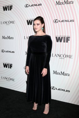 Los Angeles - 13 Haziran: Katherine Langford kadın Film 2018 kristal + Lucy Ödülleri'nde Beverly Hills, Ca üzerinde 13 Haziran 2018 Beverly Hilton Otel