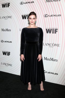 Los Angeles - 13 Haziran: Katherine Langford kadın Film 2018 kristal + Lucy Ödülleri'nde Beverly Hills, Ca üzerinde 13 Haziran 2018 Beverly Hilton Otel