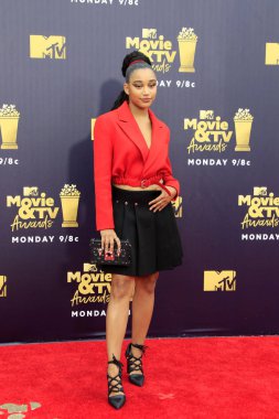 Los Angeles - Jun 16: Amandla Stenberg'i 2018 Mtv film ve Televizyon Ödülleri'nde 16 Haziran 2018 Barker askıda Santa Monica, Ca