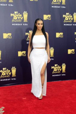 LOS ANGELES - JUN 16:  Kim Kardashian at the 2018 MTV Movie And TV Awards at the Barker Hanger on June 16, 2018 in Santa Monica, CA clipart