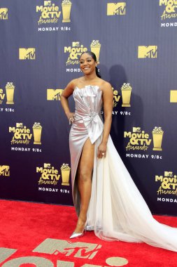 Los Angeles - Jun 16: Tiffany Haddish 2018 Mtv film ve Televizyon Ödülleri'nde 16 Haziran 2018 Barker askıda Santa Monica, Ca