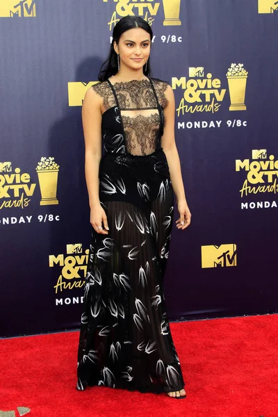 Los Angeles Juin Camila Mendes Aux Mtv Movie Awards 2018 — Photo