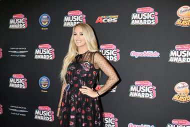 Los Angeles - 22 Haziran: Carrie Underwood üzerinde 22 Haziran 2018 Loews Hotel Los Angeles, Ca 2018 radyo Disney Müzik Ödülleri'nde