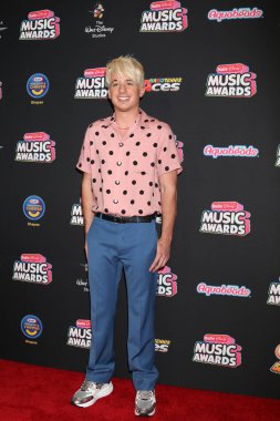 Los Angeles - 22 Haziran: Charlie Puth üzerinde 22 Haziran 2018 Loews Hotel Los Angeles, Ca 2018 radyo Disney Müzik Ödülleri'nde