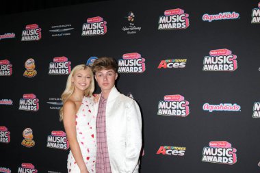 Los Angeles - 22 Haziran: Loren gri, Hrvy üzerinde 22 Haziran 2018 Loews Hotel Los Angeles, Ca 2018 radyo Disney Müzik Ödüllerinde