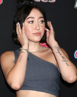 Los Angeles - 22 Haziran: Noah Cyrus üzerinde 22 Haziran 2018 Loews Hotel Los Angeles, Ca 2018 radyo Disney Müzik Ödülleri'nde
