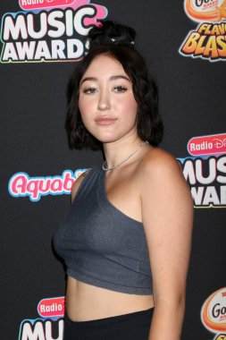 Los Angeles - 22 Haziran: Noah Cyrus üzerinde 22 Haziran 2018 Loews Hotel Los Angeles, Ca 2018 radyo Disney Müzik Ödülleri'nde