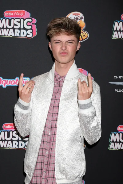 Los Angeles - 22 Haziran: Hrvy üzerinde 22 Haziran 2018 Loews Hotel Los Angeles, Ca 2018 radyo Disney Müzik Ödüllerinde