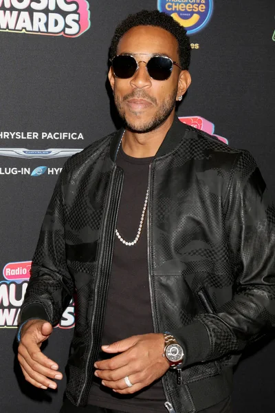 Los Angeles - 22 Haziran: Ludacris, Chris Bridges üzerinde 22 Haziran 2018 Loews Hotel Los Angeles, Ca 2018 radyo Disney Müzik Ödülleri'nde