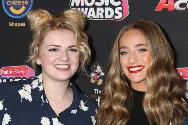 Los Angeles Czerwiec Maddie Poppe Brynn Cartelli 2018 Radio Disney — Zdjęcie stockowe