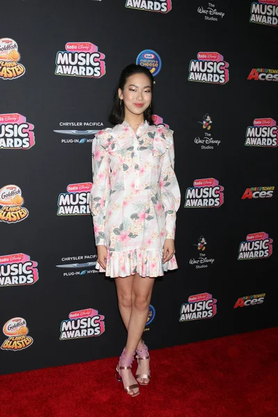 Los Angeles - 22 Haziran: Madison Hu üzerinde 22 Haziran 2018 Loews Hotel Los Angeles, Ca 2018 radyo Disney Müzik Ödülleri'nde