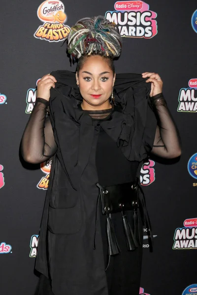 Los Angeles - 22 Haziran: Raven Symone üzerinde 22 Haziran 2018 Loews Hotel Los Angeles, Ca 2018 radyo Disney Müzik Ödülleri'nde