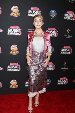 Los Angeles - 22 Haziran: Cozi Auehlsdorff üzerinde 22 Haziran 2018 Loews Hotel Los Angeles, Ca 2018 radyo Disney Müzik Ödülleri'nde