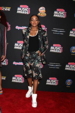 Los Angeles - 22 Haziran: Regan Aliyah Dennis-Jones üzerinde 22 Haziran 2018 Loews Hotel Los Angeles, Ca 2018 radyo Disney Müzik Ödülleri'nde