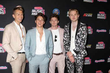 Los Angeles - 22 Haziran: Vampirler, James Mcvey, Connor top, Tristan Evans, Bradley Simpson 2018 radyo Disney Müzik Ödülleri Loews Hotel adlı 22 Haziran 2018 Los Angeles, Ca