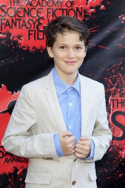 Los Angeles - Haziran 27: Gabriel Bateman Castaways üzerinde 27 Haziran 2018 Burbank, Ca, Saturn Ödülleri'nde
