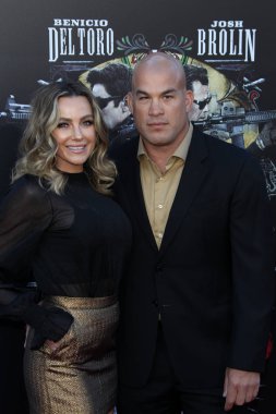 Los Angeles - Haziran 26: Amber Nicole Miller, Tito Ortiz, 