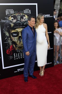 Los Angeles - Haziran 26: Josh Brolin, Kathryn Boyd, 