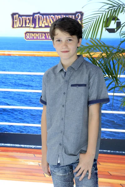 Los Angeles Jun Gabriel Bateman Hotel Transylvania Zomervakantie Wereldpremière Het — Stockfoto