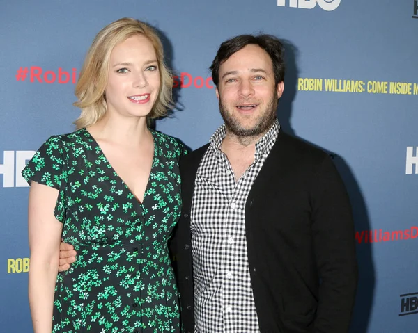 Los Angeles - Haziran 27: Caitlin Mehner, Danny Strong, 