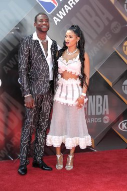 LOS ANGELES - JUN 25:  Gucci Mane, Keyshia Ka'Oir at the 2018 NBA Awards at the Barker Hanger on June 25, 2018 in Santa Monica, CA