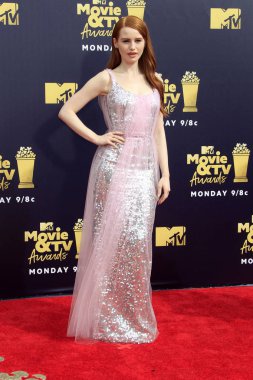 Los Angeles - Jun 16: Madelaine Petsch 2018 Mtv film ve Televizyon Ödülleri'nde 16 Haziran 2018 Barker askıda Santa Monica, Ca