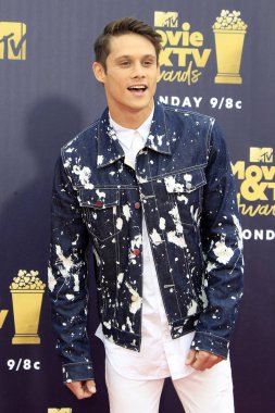 Los Angeles - Jun 16: Timothy Granaderos 2018 Mtv film ve Televizyon Ödülleri'nde 16 Haziran 2018 Barker askıda Santa Monica, Ca