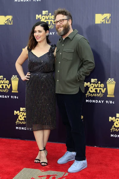 Los Angeles - Jun 16: Seth Rogen, Lauren Miller, 2018 Mtv film ve Televizyon Ödülleri'nde 16 Haziran 2018 Barker askıda Santa Monica, Ca