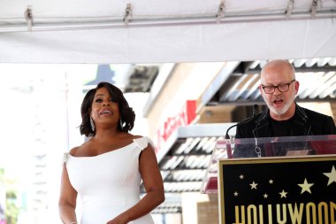 Los Angeles - 11 Temmuz: Niecy Nash, Ryan Murphy Niecy Hollywood Bulvarı'nda bir yıldız ile 11 Temmuz 2018 Los Angeles, Ca onur Nash