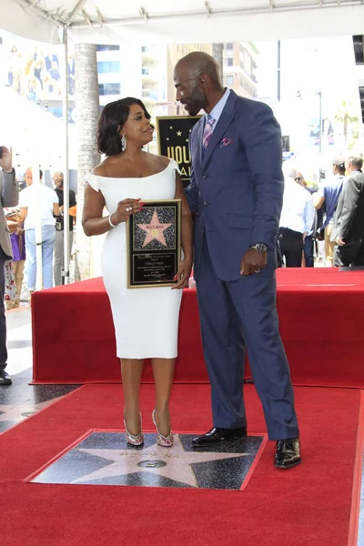 Los Angeles - 11 Temmuz: Jay Tucker, Hollywood Bulvarı'nda bir yıldız ile 11 Temmuz 2018 Los Angeles, Ca onur Niecy Nash Niecy Nash'e