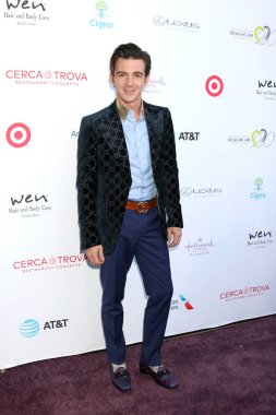 Los Angeles - Temmuz 14: 20 yıllık Designcare Gala 14 Temmuz 2018 Malibu, Ca üzerinde özel malikanesindeki Drake Bell