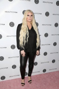 Los Angeles - Temmuz 14: Jessica Simpson, Beautycon Festivali La 2018 Kongre Merkezi'nde 14 Temmuz 2018 tarihinde Los Angeles, Ca