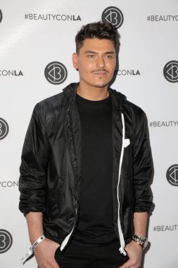 Los Angeles - Temmuz 14: Mario Dedivanovic, Mario Beautycon Festivali La 2018 Kongre Merkezi'nde 14 Temmuz 2018 tarihinde Los Angeles, Ca tarafından makyaj