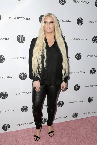 Los Angeles Lip Jessica Simpson Beautycon Festiwal 2018 Convention Center — Zdjęcie stockowe