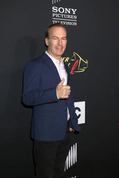 圣迭戈 7月19日 Odenkirk Amc 更好的呼叫扫罗 季节4首演在霍顿广场8在2018年7月19日在圣迭戈 加利福尼亚 — 图库照片