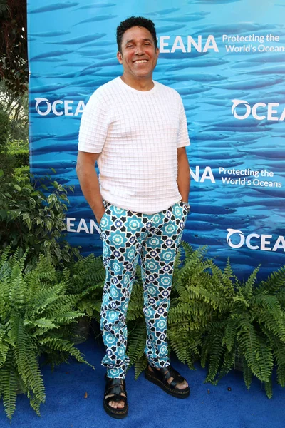 Los Angeles Temmuz Oscar Nunez Yıllık Seachange Yaz Partisi Üzerinde — Stok fotoğraf