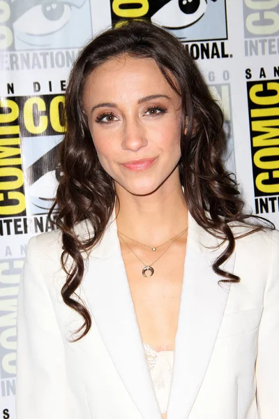 San Diego Juli Stella Maeve Magicians Press Line Comic Con — Stok Foto