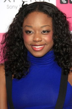 Los Angeles - 25 Temmuz: Jazz Raycole Billabong'ın 6 yıllık tasarım insanlık her şeyden stüdyolarında 25 Temmuz 2012 tarihinde Los Angeles, Ca için