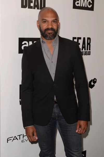 Survival Sunday写真素材 ロイヤリティフリーsurvival Sunday画像 Depositphotos