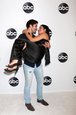 Los Angeles - Ağustos 7: Jared Haibon, Ashley Iaconetti Abc Tca parti - yaz 2018, Beverly Hills, Ca üzerinde 7 Ağustos 2018 Beverly Hilton Otel
