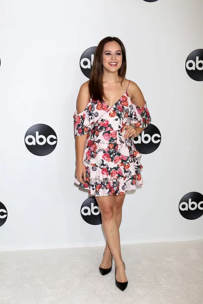 Los Angeles Sie Hayley Orrantia Abc Tca Party Letnich 2018 — Zdjęcie stockowe