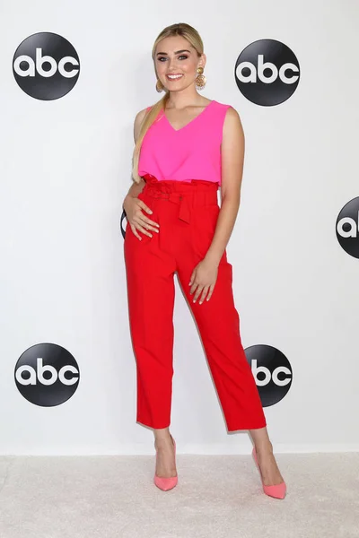 Los Angeles Aug Meg Donnelly Abc Tca Party Summer 2018 — Stok Foto