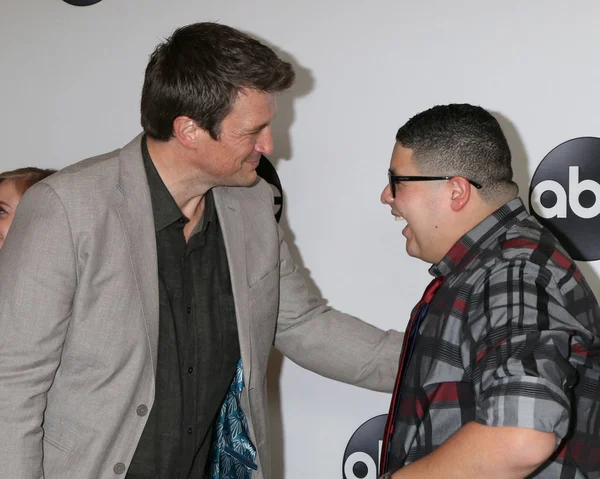 Los Ángeles Ago Nathan Fillion Rico Rodríguez Abc Tca Party — Foto de Stock