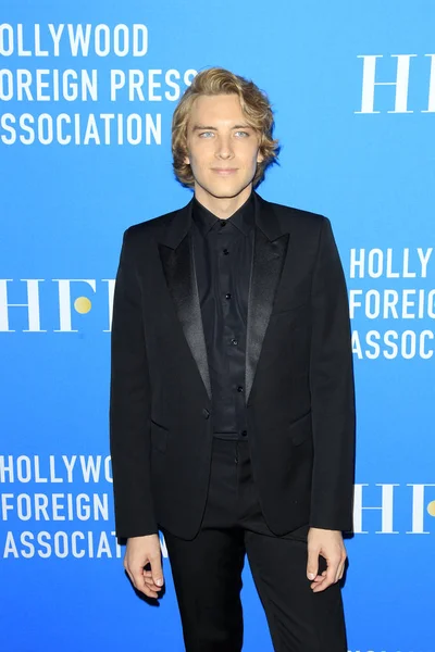 Los Angeles Aug Cody Fern 2018 Hfpa Annual Grants Banquet — Stock Photo, Image