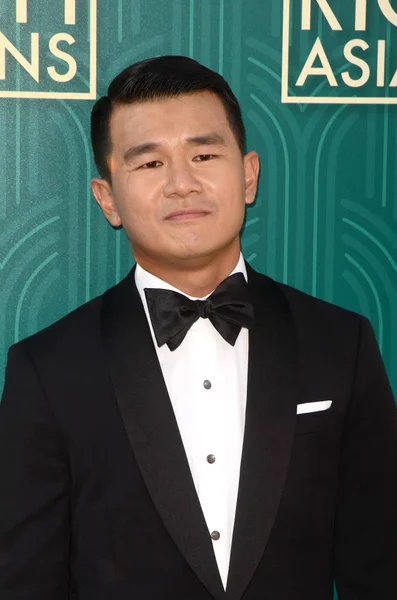 Los Angeles Août Ronny Chieng Première Crazy Rich Asians Tcl — Photo