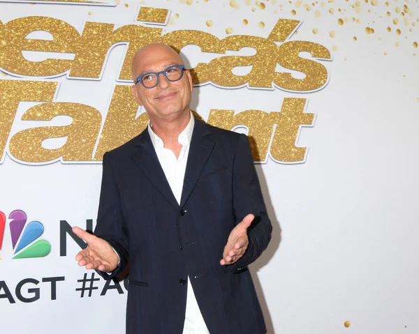 Los Angeles Sierpnia Howie Mandel America Got Talent Sezon Żywo — Zdjęcie stockowe