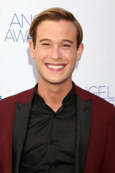 Los Angeles Agosto Tyler Henry Koelewyn Agli Angel Awards 2018 — Foto Stock