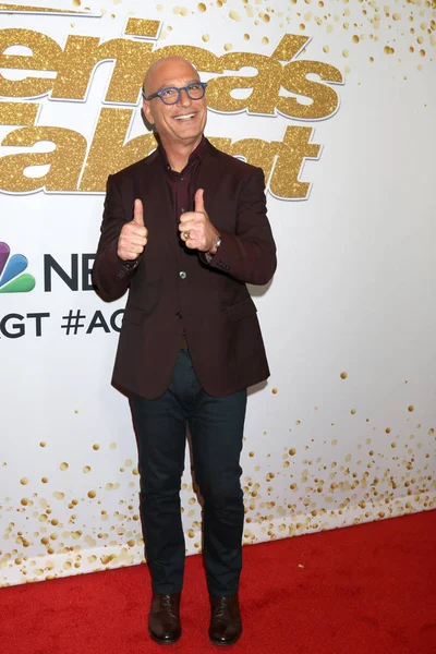 Los Angeles Sie Howie Mandel Czerwonym Dywanie America Got Talent — Zdjęcie stockowe