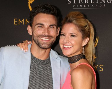 Los Angeles - 22 Ağustos: Erik Fellows, Brittany Underwood resepsiyonda gündüz eş grubu Atas televizyon Akademisi üzerinde 22 Ağustos 2018 Kuzey Hollywood, Ca